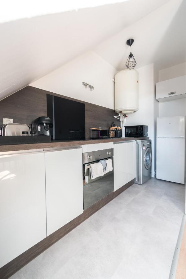 Ferienwohnung Bienvenue Chez Vous Tres Calme Et En Plein Centre Mantes-la-Jolie Exterior foto